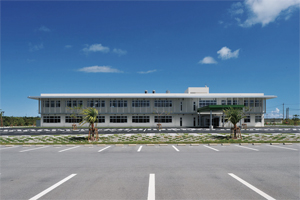 沖縄IT津梁科學園區(資訊通信機器驗證據點設施)